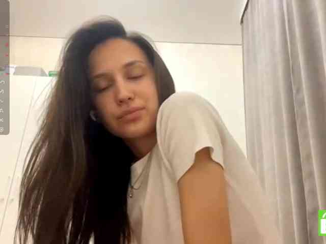 JacquelynClowes webcam