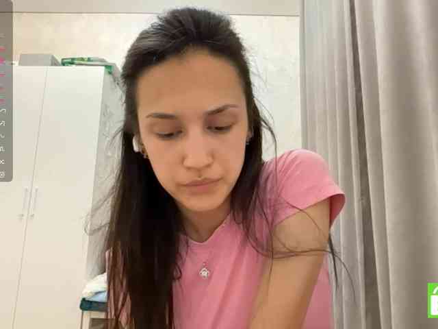 JacquelynClowes webcam