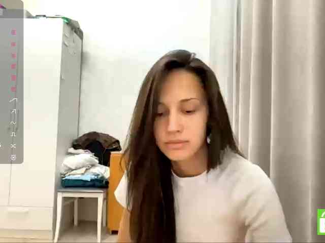 JacquelynClowes webcam