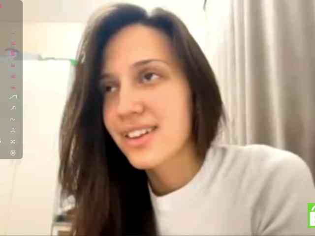JacquelynClowes JacquelynClowes