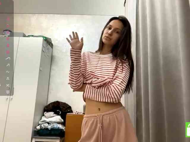 JacquelynClowes webcam