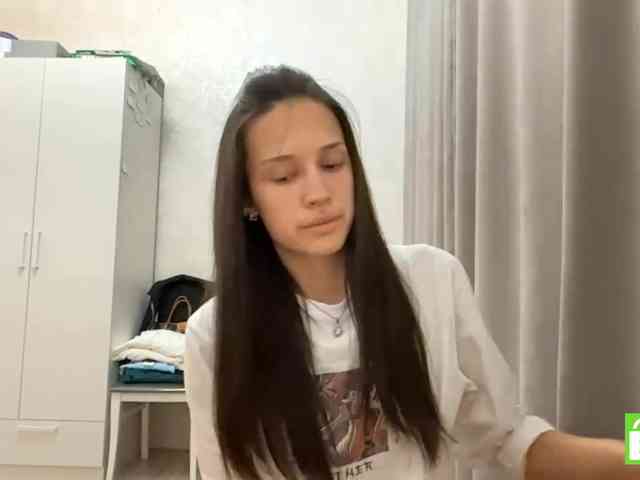 JacquelynClowes webcam