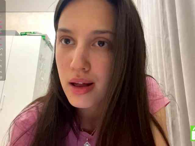 モデル: JacquelynClowes