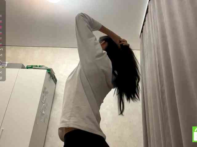 JacquelynClowes webcam