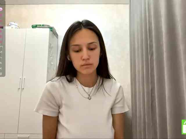 JacquelynClowes webcam