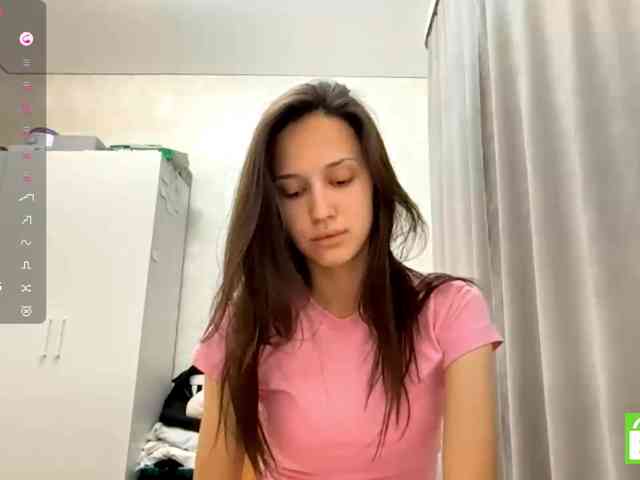 JacquelynClowes webcam