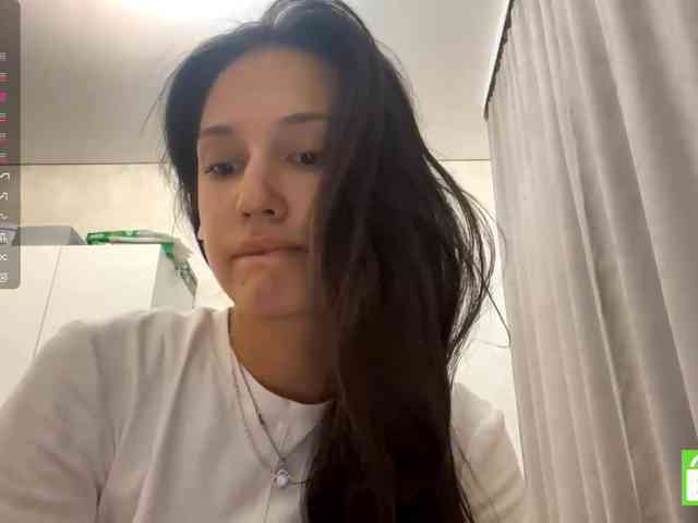 JacquelynClowes webcam