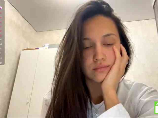 JacquelynClowes webcam