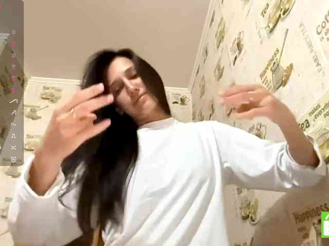 JacquelynClowes webcam