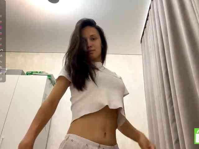 JacquelynClowes webcam