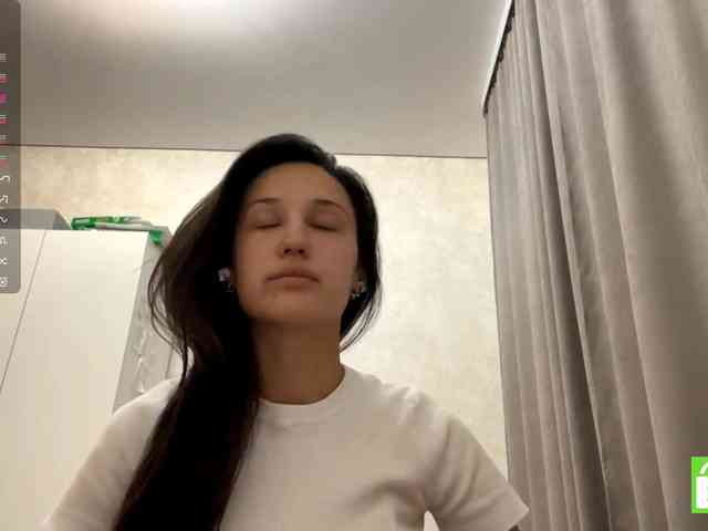 JacquelynClowes webcam
