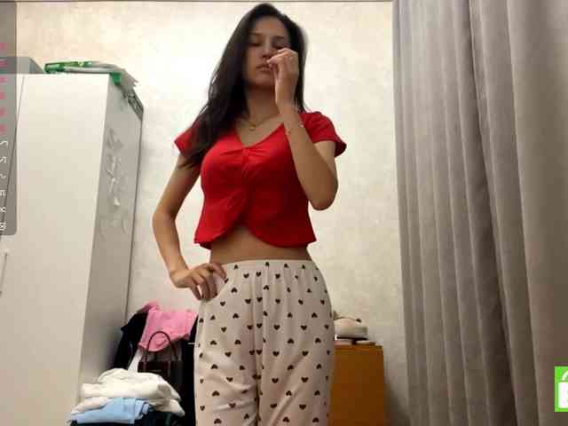 JacquelynClowes webcam