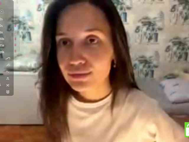 JacquelynClowes webcam