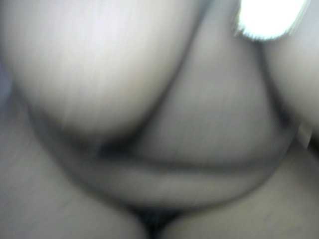 Fatassbitch7 live cam on BongaCams
