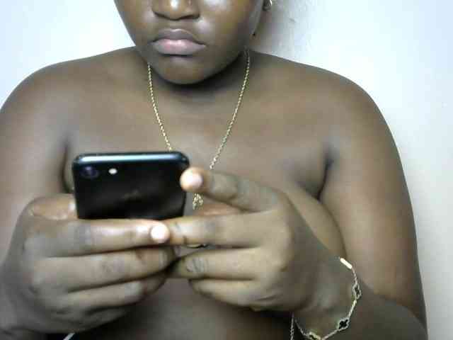 Fatassbitch7 webcam