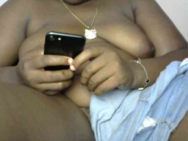 Fatassbitch7 webcam