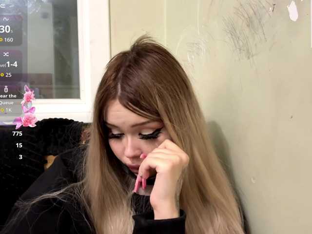 AngelenaBuote live cam on BongaCams