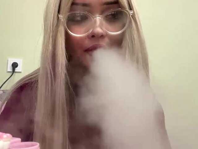 AngelenaBuote live cam on BongaCams