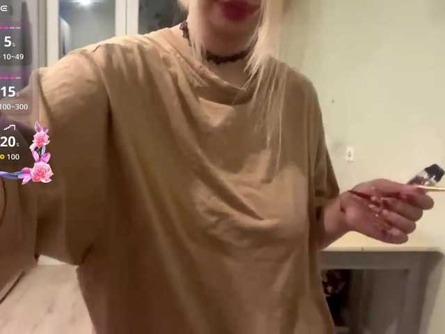 AngelenaBuote live cam on BongaCams