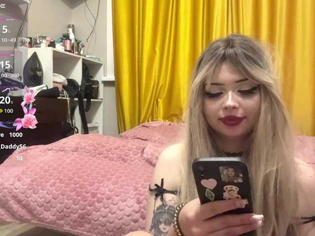 AngelenaBuote live cam on BongaCams