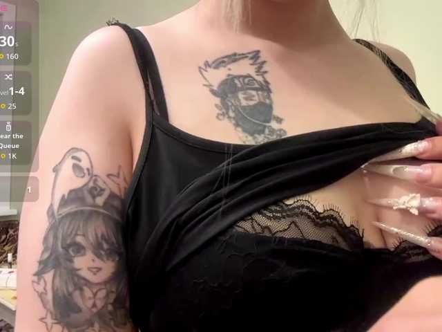 AngelenaBuote live cam on BongaCams
