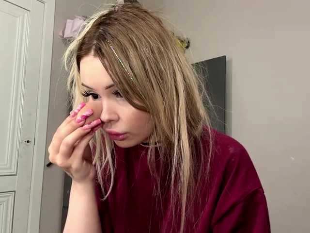 AngelenaBuote live cam on BongaCams