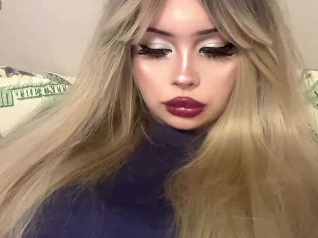 AngelenaBuote live cam on BongaCams