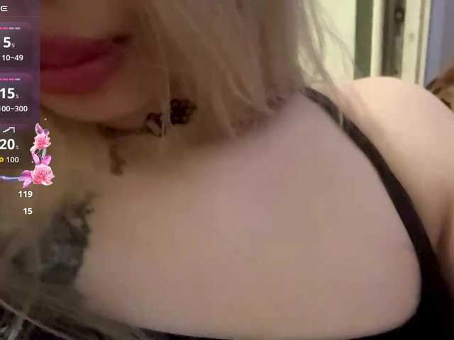 AngelenaBuote live webcam show