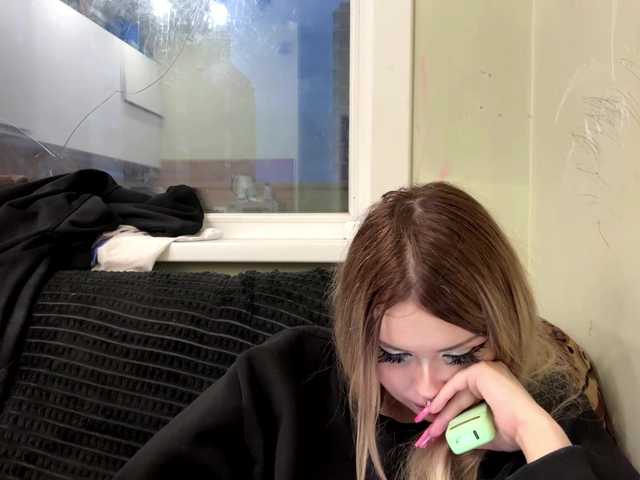 AngelenaBuote live cam on BongaCams
