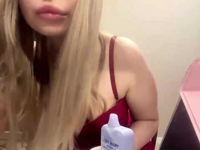 AngelenaBuote live cam on BongaCams