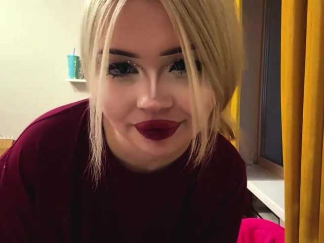 AngelenaBuote live cam on BongaCams