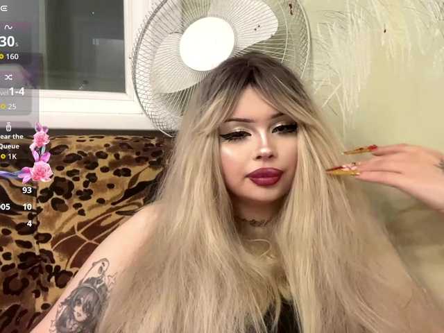 AngelenaBuote live cam on BongaCams