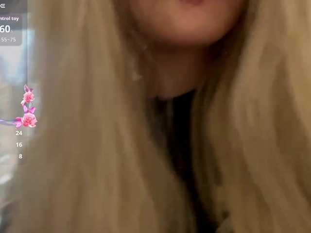 AngelenaBuote live cam on BongaCams