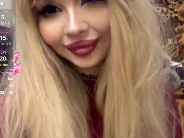 AngelenaBuote live cam on BongaCams
