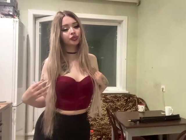 AngelenaBuote live cam on BongaCams