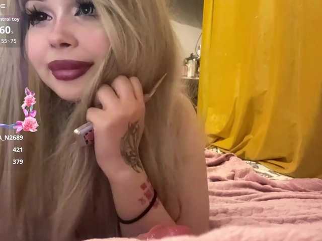 AngelenaBuote live webcam show