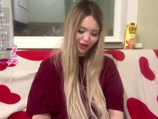 AngelenaBuote live cam on BongaCams