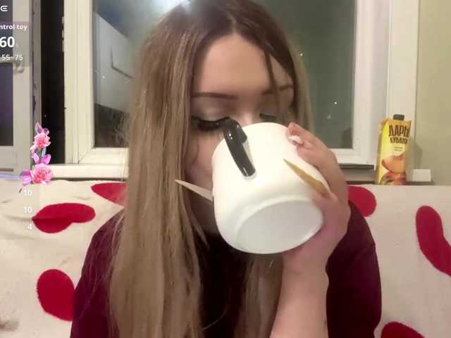 AngelenaBuote live cam on BongaCams