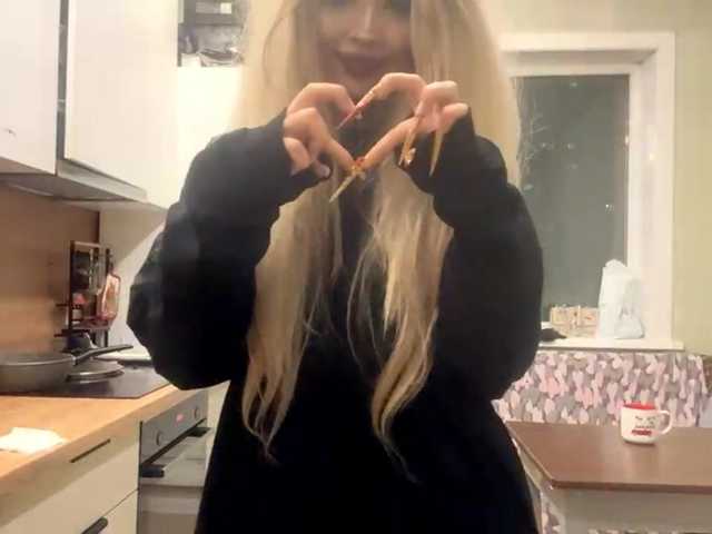 AngelenaBuote live webcam show