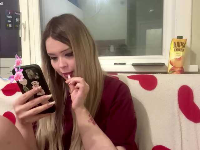 AngelenaBuote live cam on BongaCams