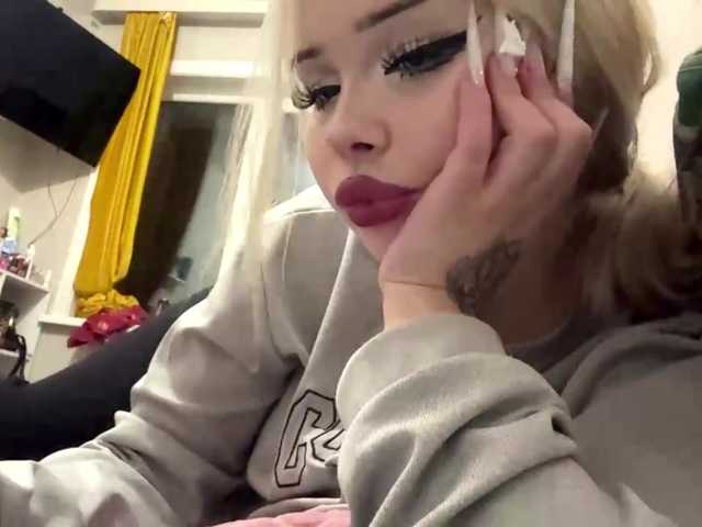 AngelenaBuote live cam on BongaCams