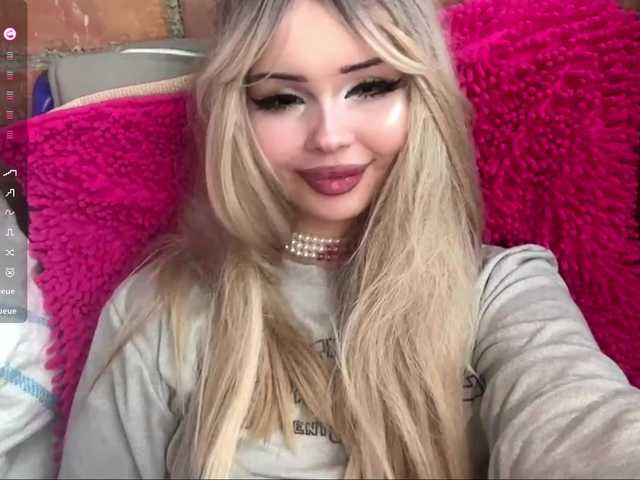 AngelenaBuote live cam on BongaCams