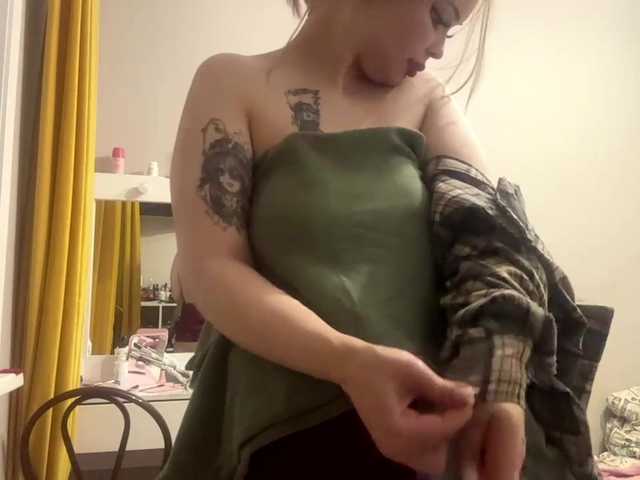 AngelenaBuote live cam on BongaCams