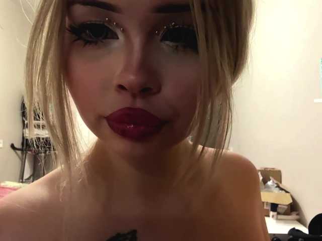 AngelenaBuote live cam on BongaCams