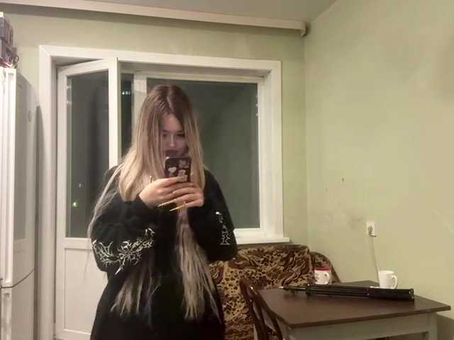 AngelenaBuote live cam on BongaCams