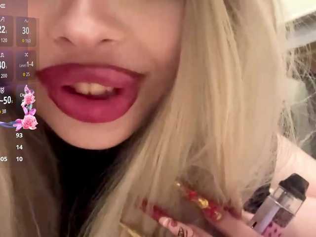 AngelenaBuote live cam on BongaCams