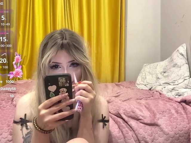 AngelenaBuote live cam on BongaCams