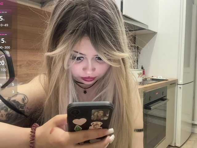 AngelenaBuote live cam on BongaCams