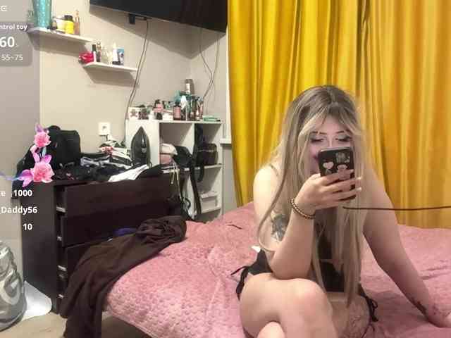 AngelenaBuote Sex Cam Show