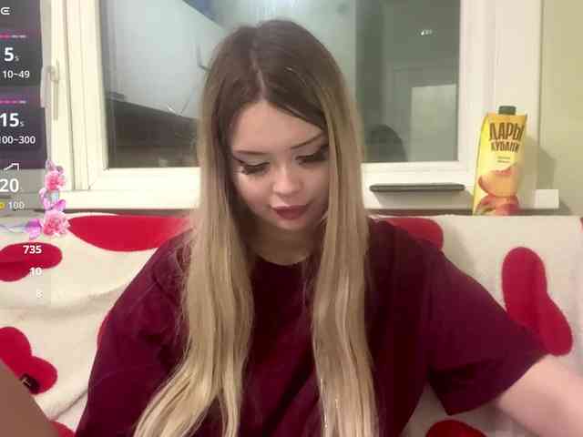 AngelenaBuote webcam